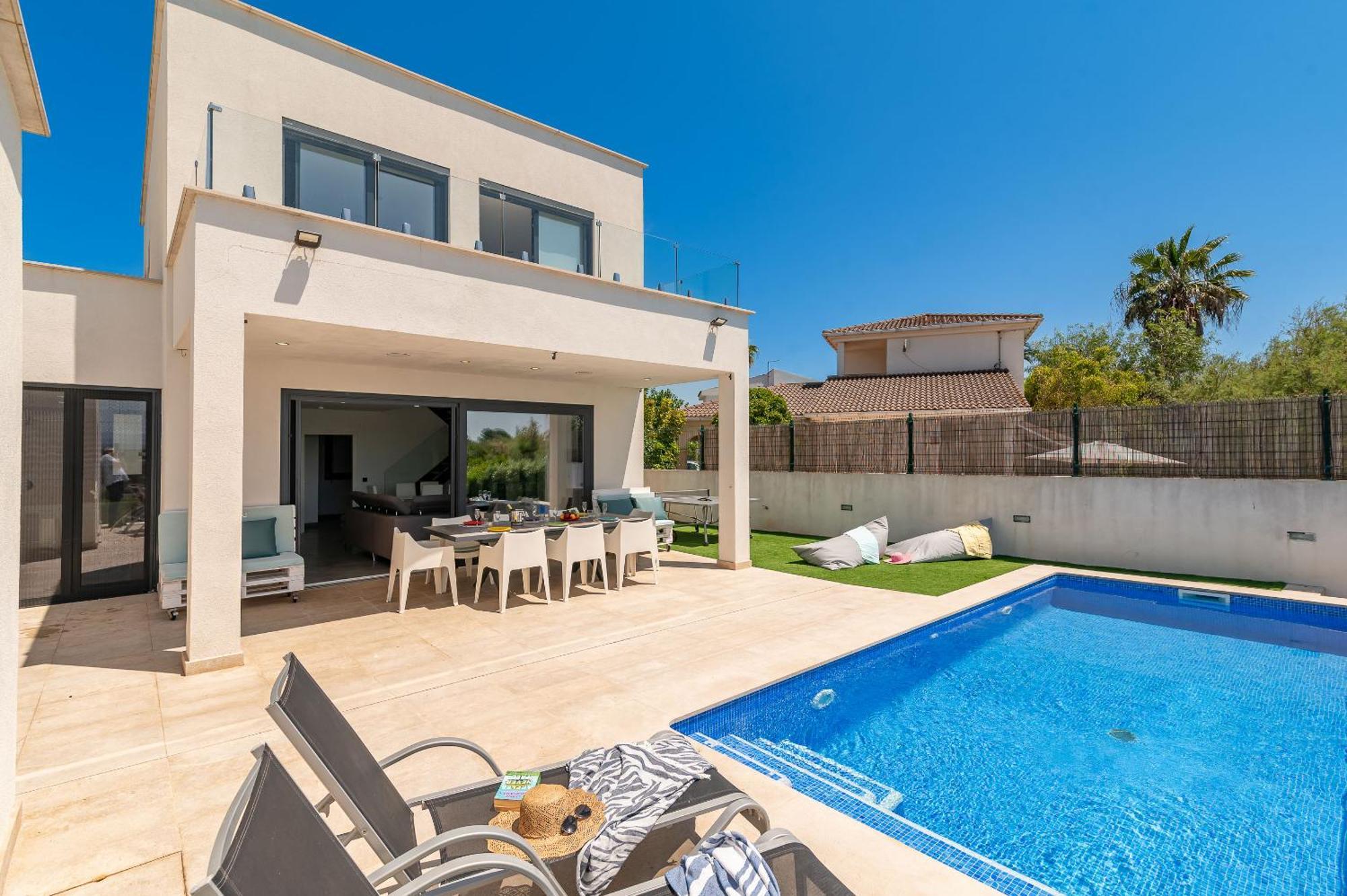 Villa Corb Mari Ii By Sealand Playa de Muro (Mallorca)